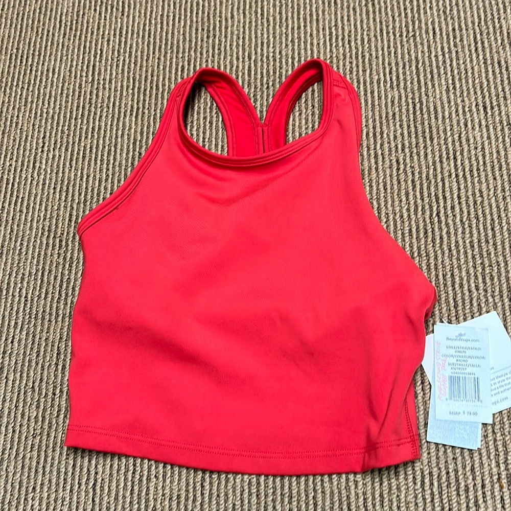 Beyond yoga power beyond strive cropped tank retro red